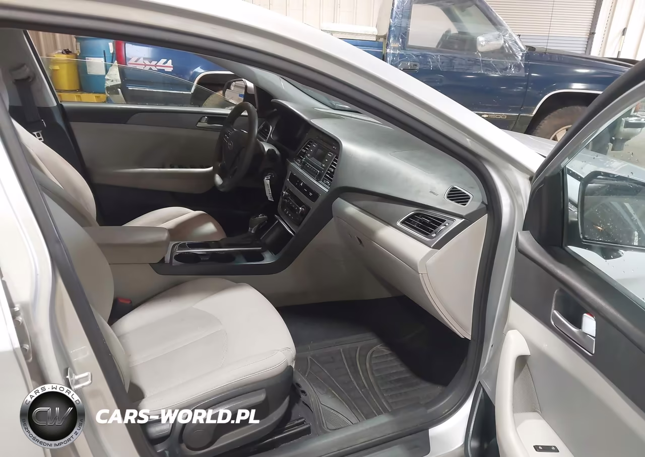 2015 Hyundai Sonata Se VIN:5NPE24AF0FH025387 - 5