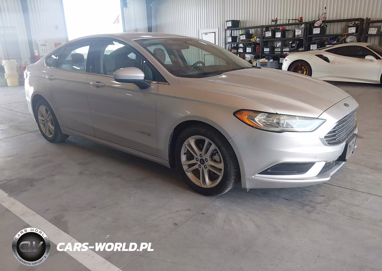 2018 Ford Fusion Hybrid S VIN:3FA6P0UU6JR100520 - 1