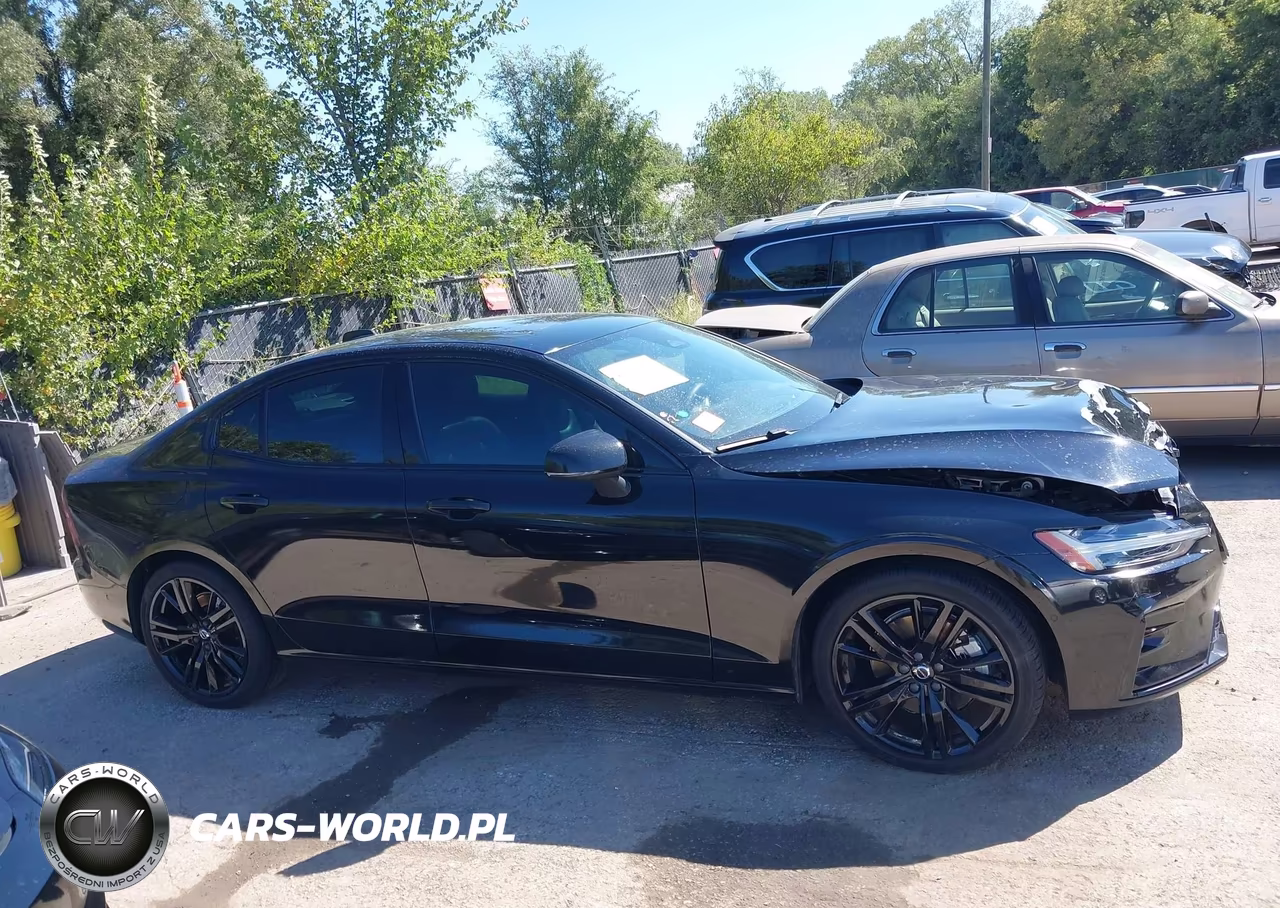 2023 Volvo S60 B5 Plus Black Edition VIN:7JRL12TT6PG244430 - 13