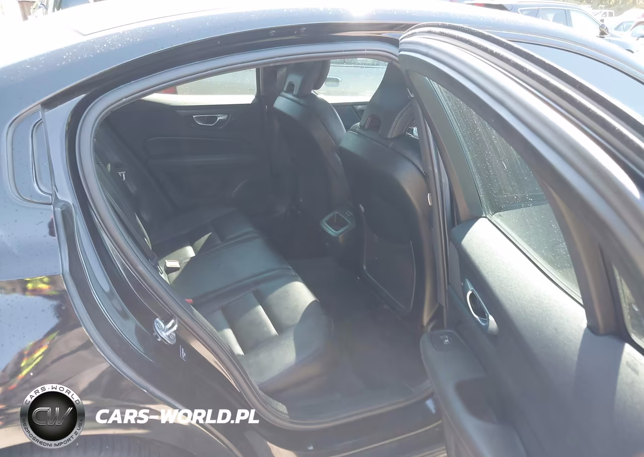 2023 Volvo S60 B5 Plus Black Edition VIN:7JRL12TT6PG244430 - 8