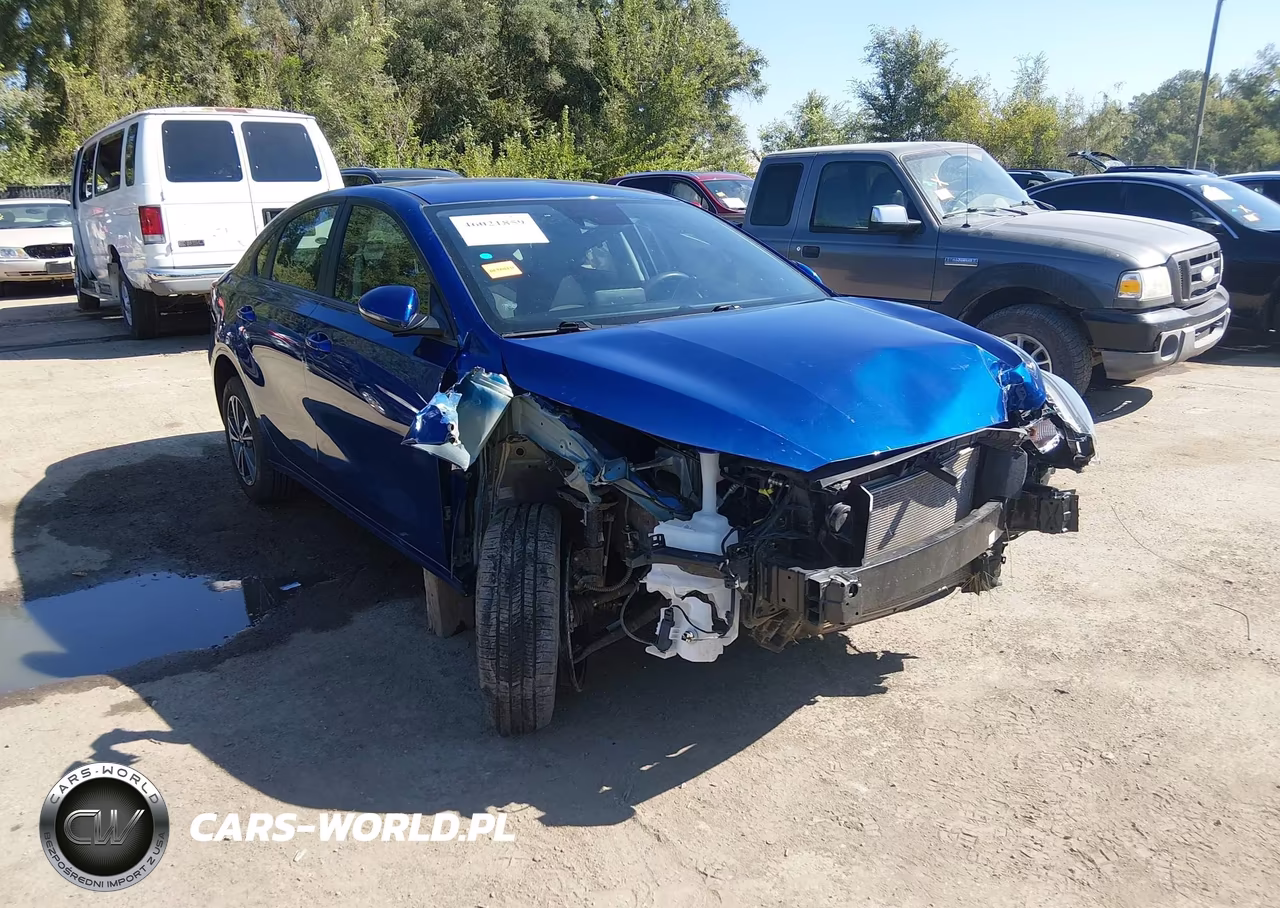 2024 Kia Forte Lxs VIN:3KPF24AD7RE737357 - 6