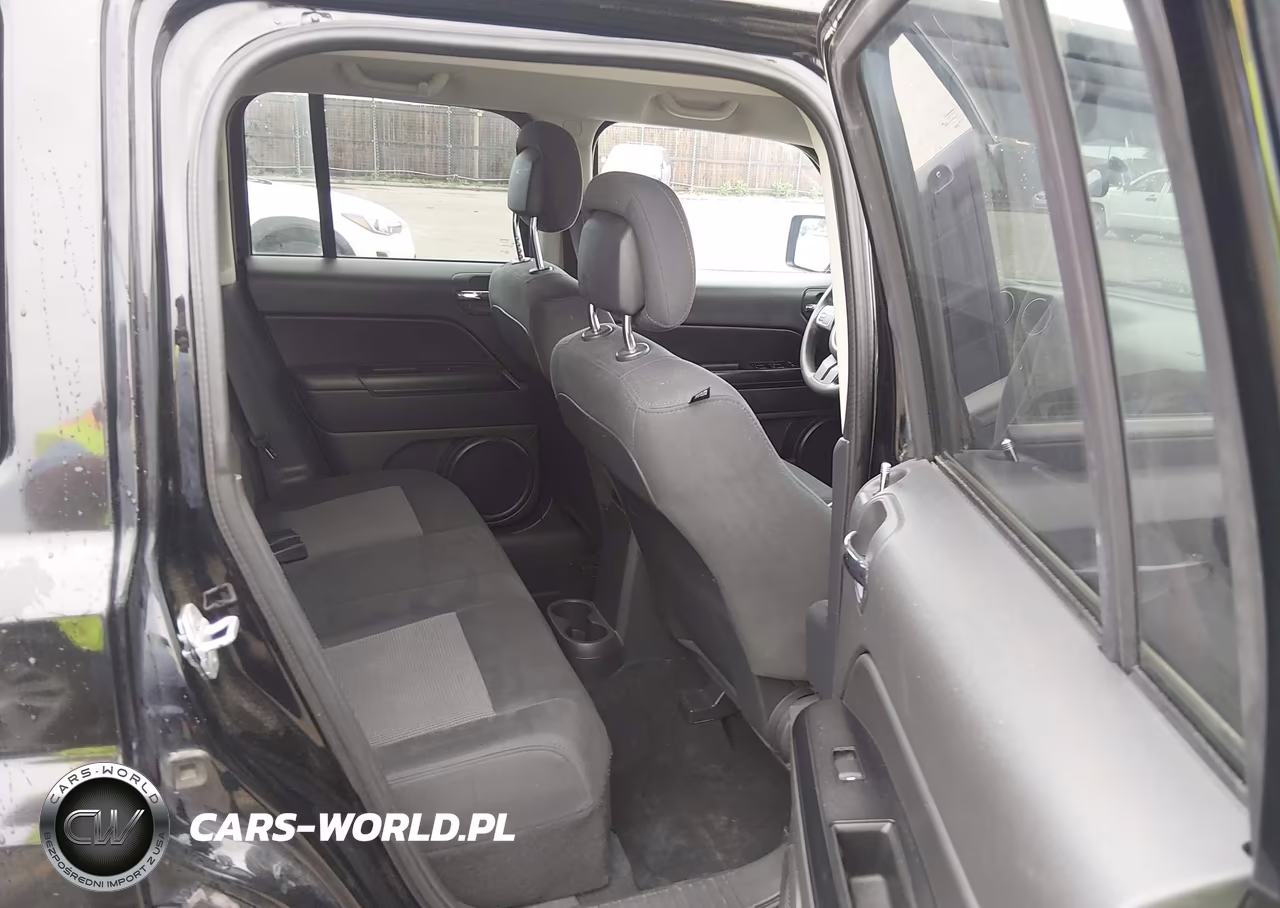 2012 Jeep Patriot Sport VIN:1C4NJRBBXCD539678 - 8