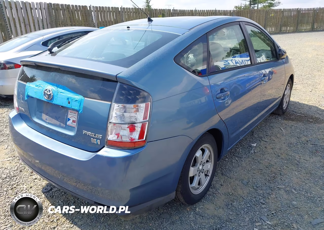 2005 Toyota Prius VIN:JTDKB20U853070143 - 4