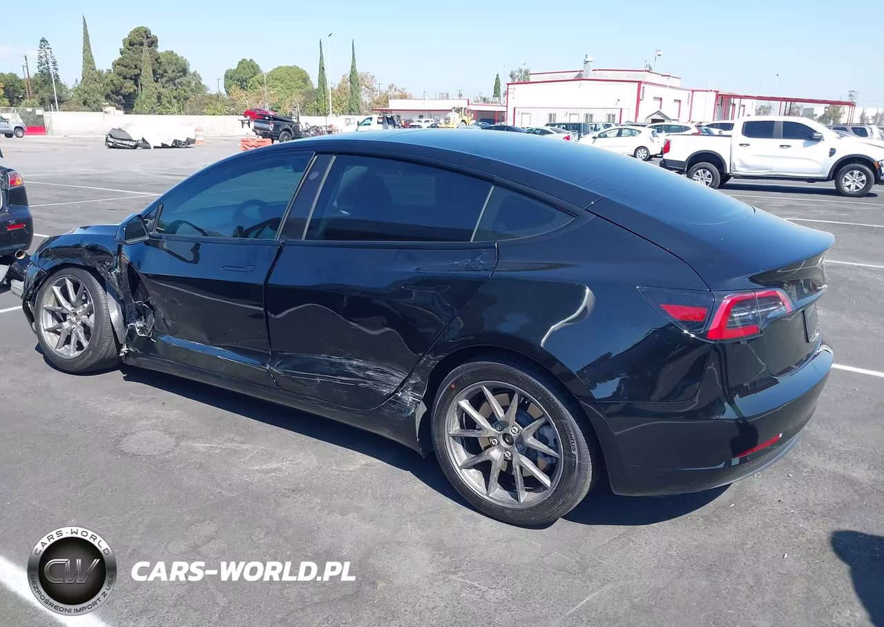 2023 Tesla Model 3 Long Range Dual Motor All-Wheel Drive VIN:5YJ3E1EB5PF635418 - 3