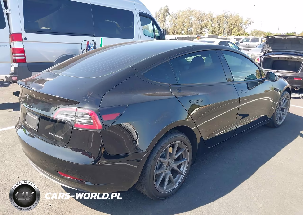 2023 Tesla Model 3 Long Range Dual Motor All-Wheel Drive VIN:5YJ3E1EB5PF635418 - 4