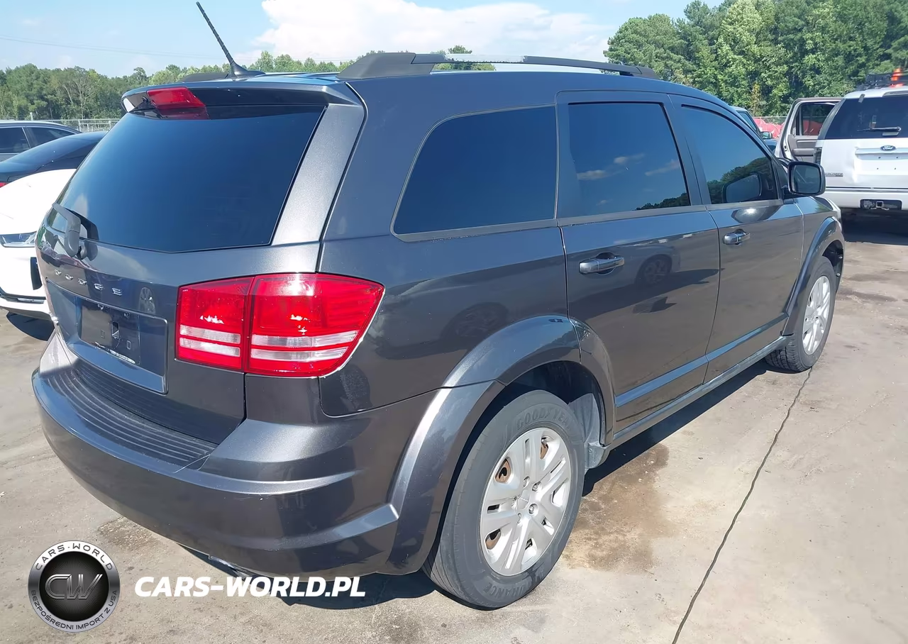 2017 Dodge Journey Se VIN:3C4PDCAB4HT552846 - 4