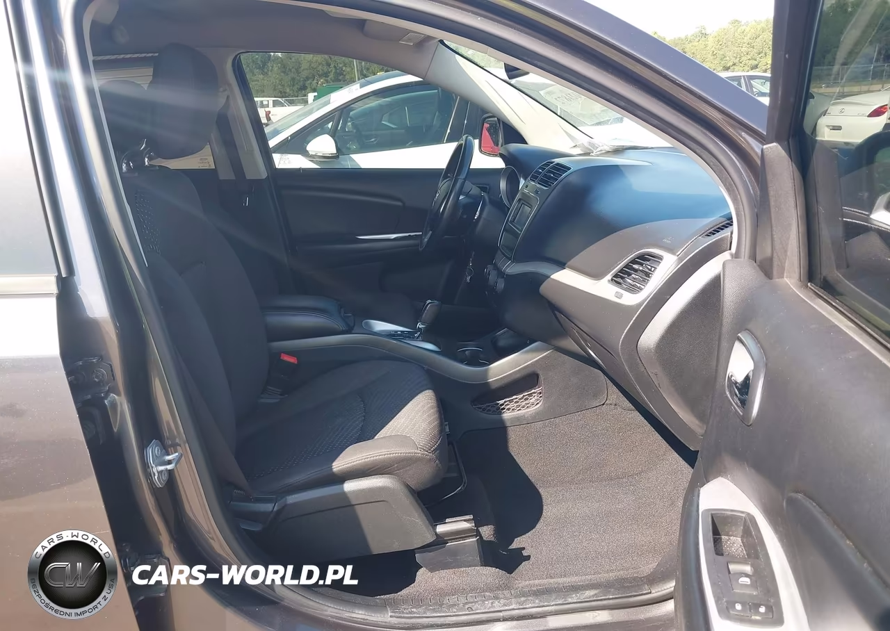 2017 Dodge Journey Se VIN:3C4PDCAB4HT552846 - 5