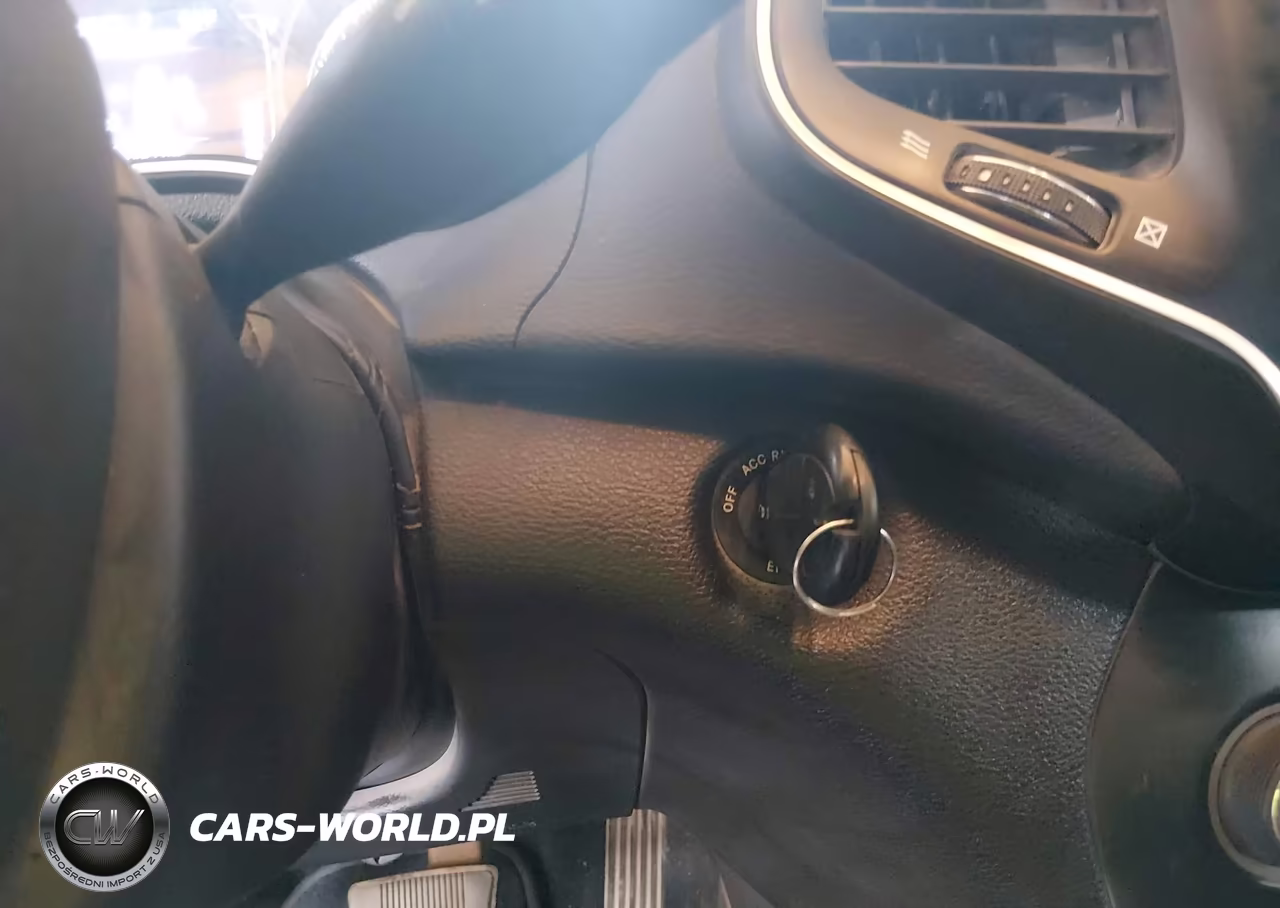 2019 Jeep Cherokee Latitude 4X4 VIN:1C4PJMCB3KD454786 - 11