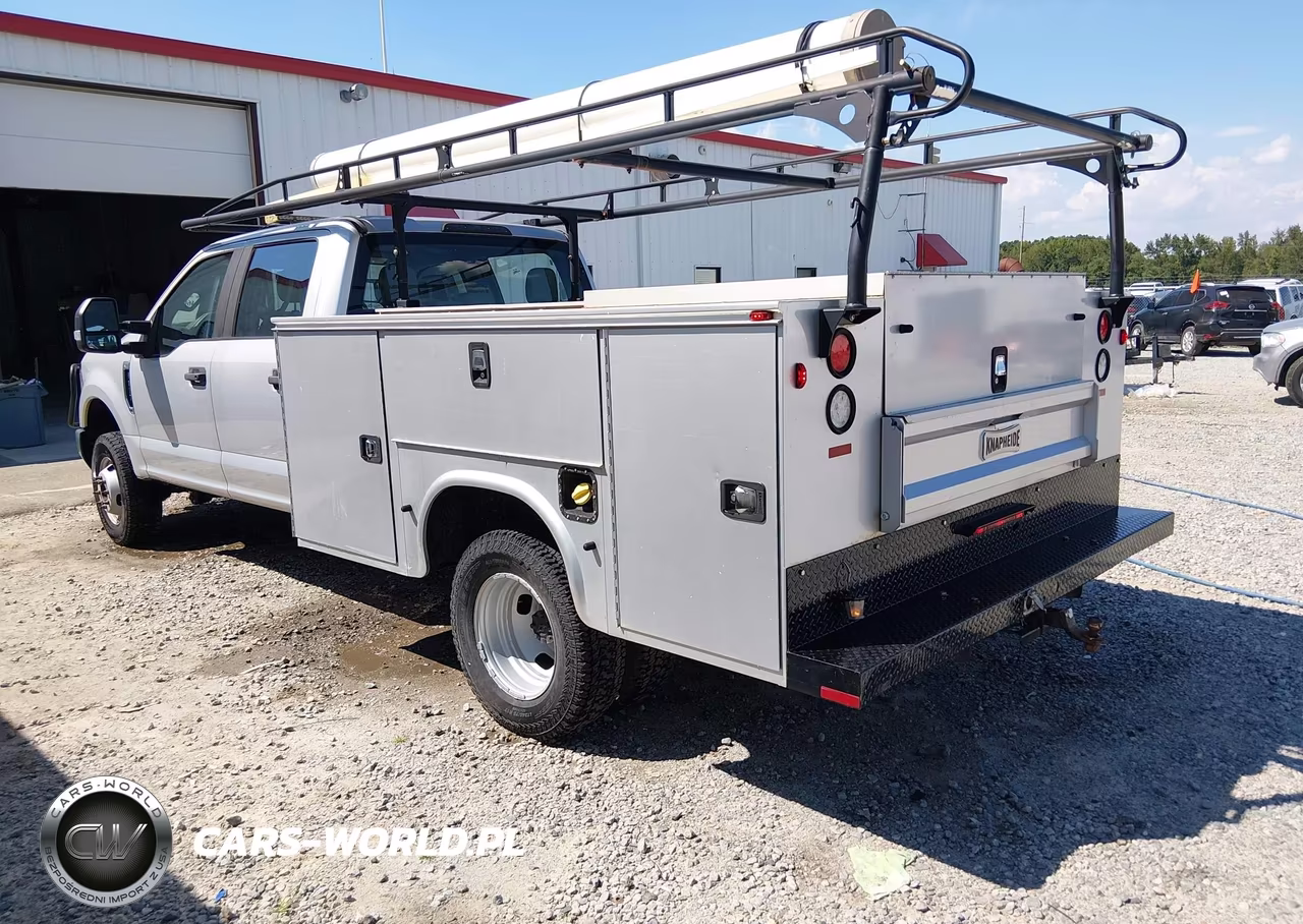 2018 Ford F-350 Chassis Xl VIN:1FD8W3H61JEC69667 - 3