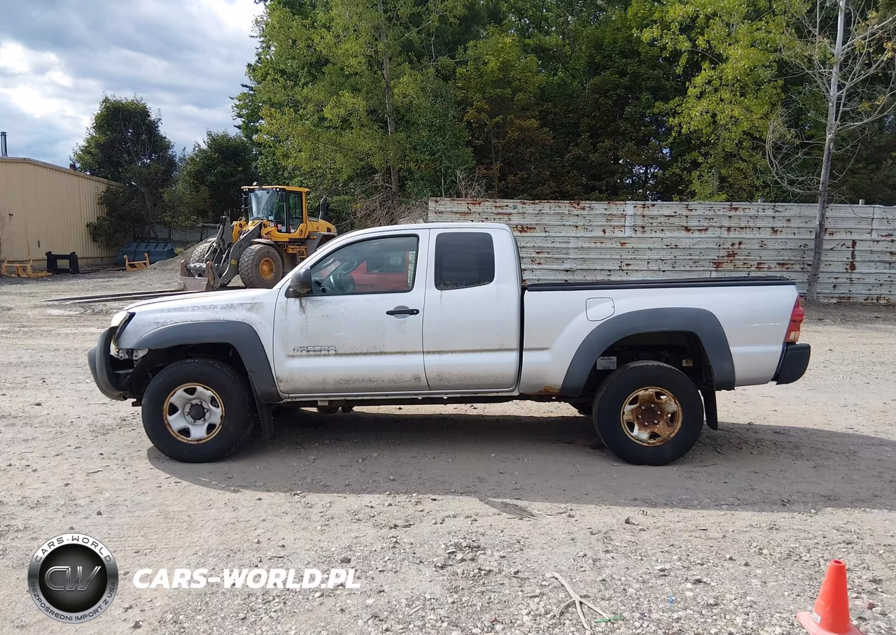 2005 Toyota Tacoma Base V6 VIN:5TEUU42N95Z136172 - 14