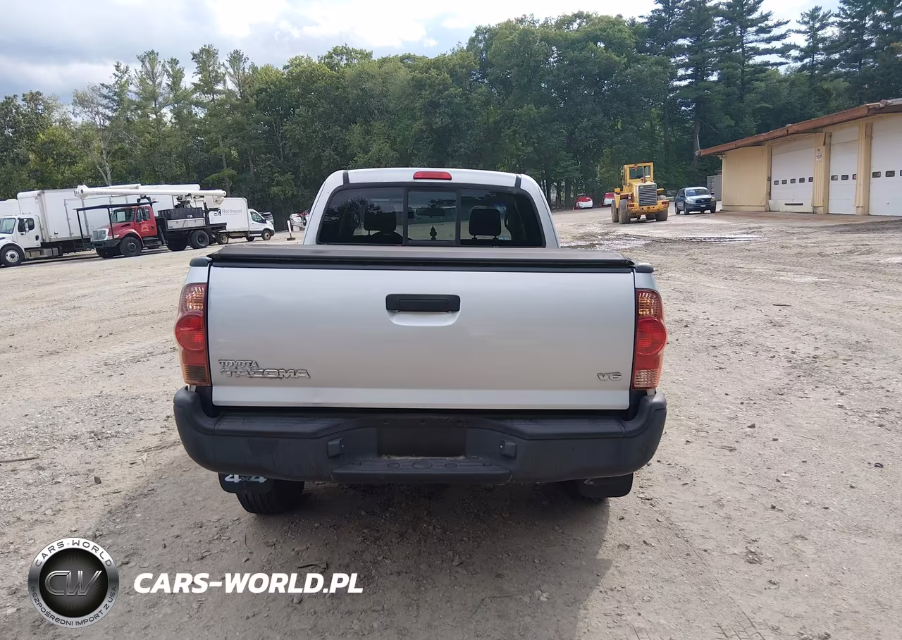 2005 Toyota Tacoma Base V6 VIN:5TEUU42N95Z136172 - 16