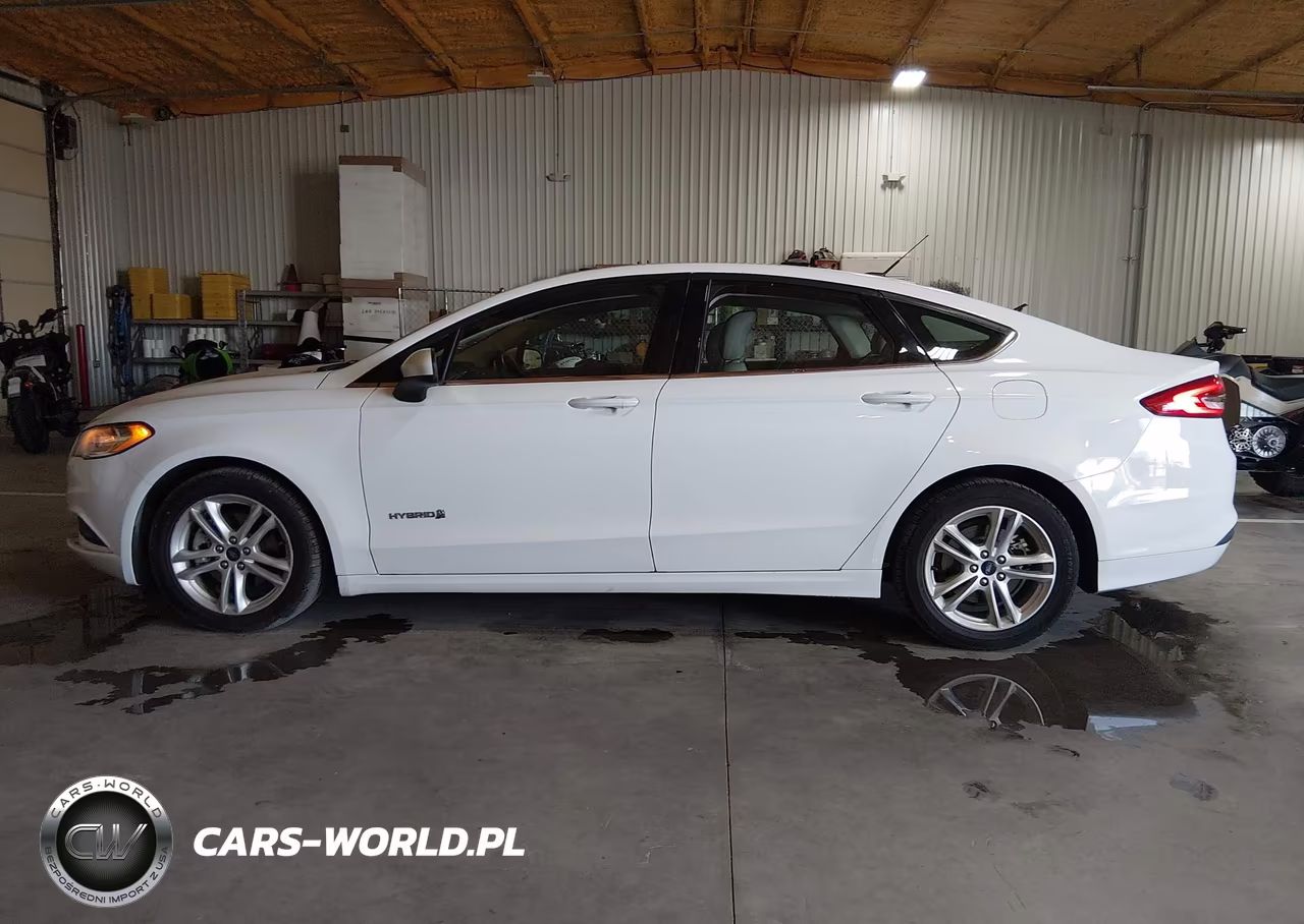 2018 Ford Fusion Hybrid S VIN:3FA6P0UU8JR273696 - 14