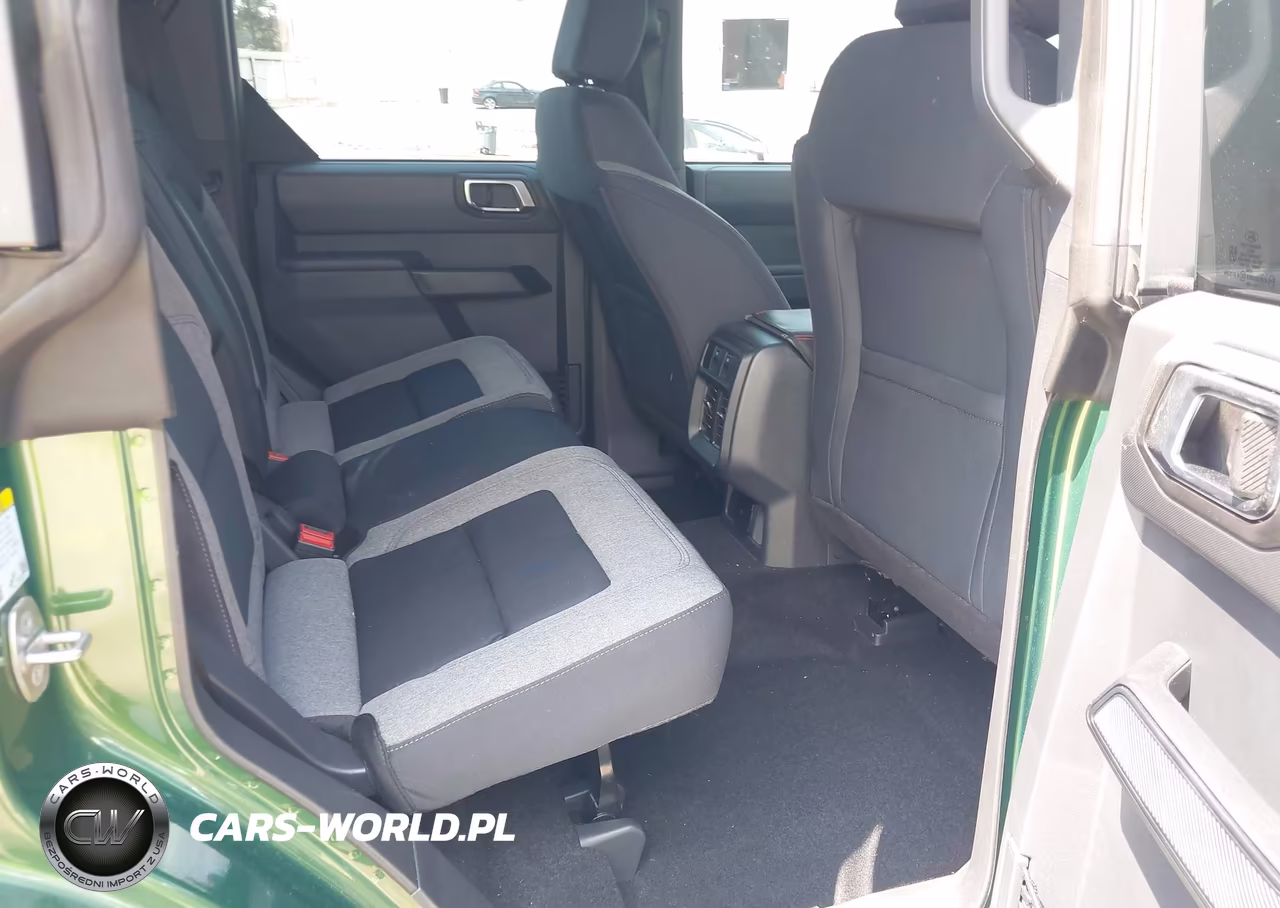 2025 Ford Bronco VIN:1FMDE6BH9SLB04489 - 8