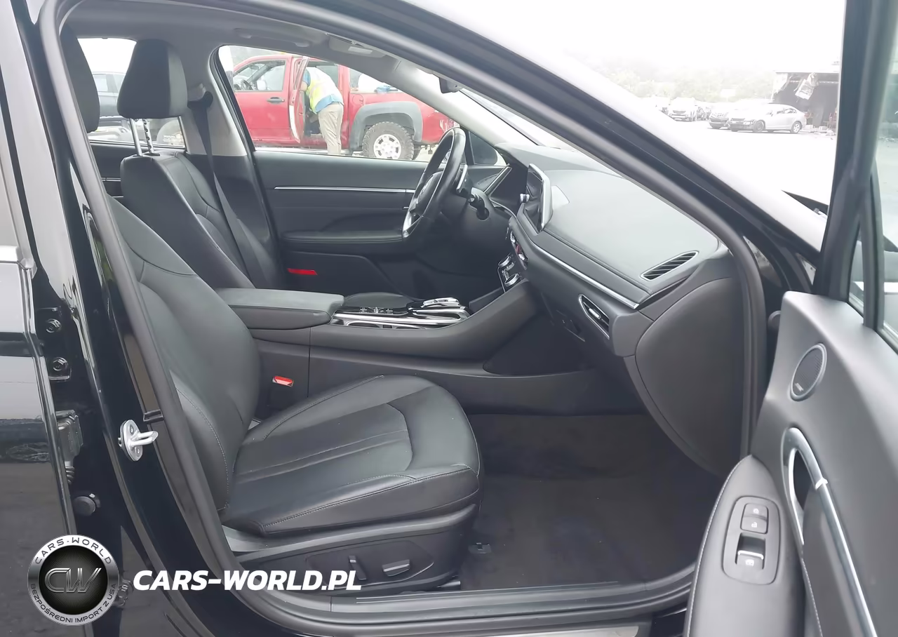 2023 Hyundai Sonata Hybrid Limited VIN:KMHL54JJ3PA064434 - 5