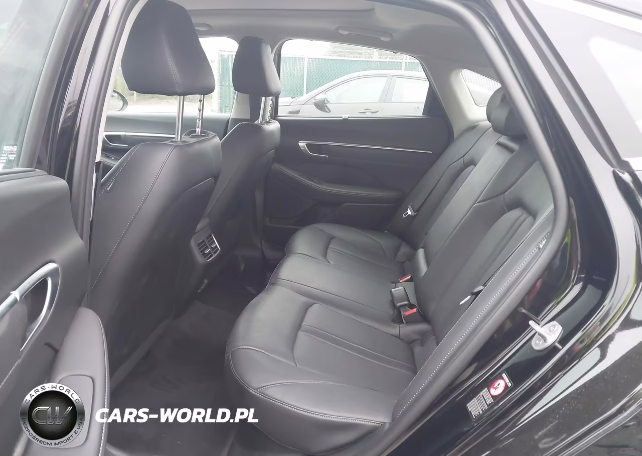 2023 Hyundai Sonata Hybrid Limited VIN:KMHL54JJ3PA064434 - 8