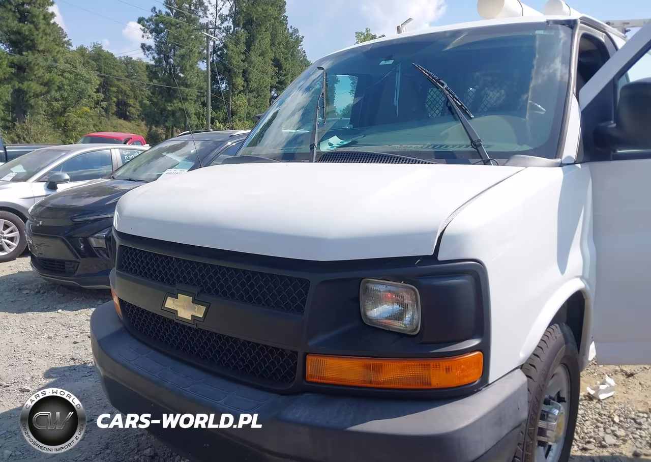 2015 Chevrolet Express 2500 Work Van VIN:1GCWGFCFXF1100473 - 6