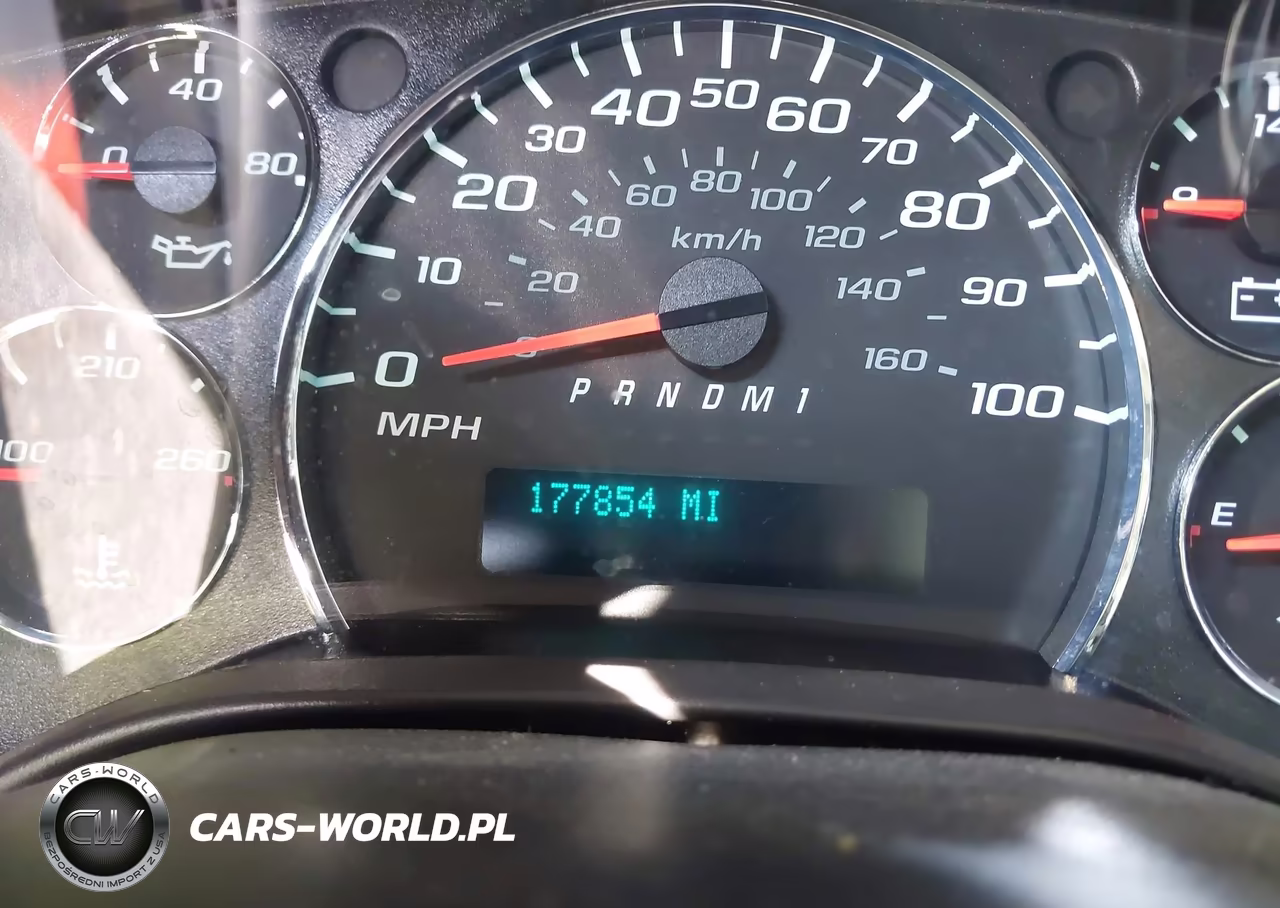 2015 Chevrolet Express 2500 Work Van VIN:1GCWGFCFXF1100473 - 7