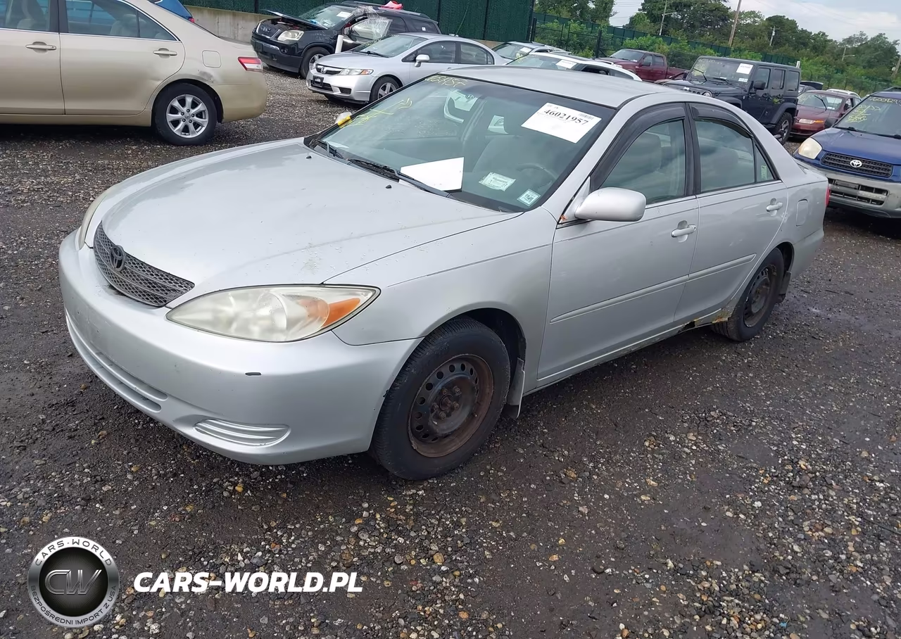 2003 Toyota Camry Le VIN:4T1BE32K33U119194 - 2