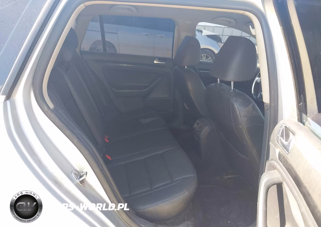2011 Volkswagen Jetta Sportwagen 2.0L Tdi VIN:3VWPL7AJ0BM684910 - 8