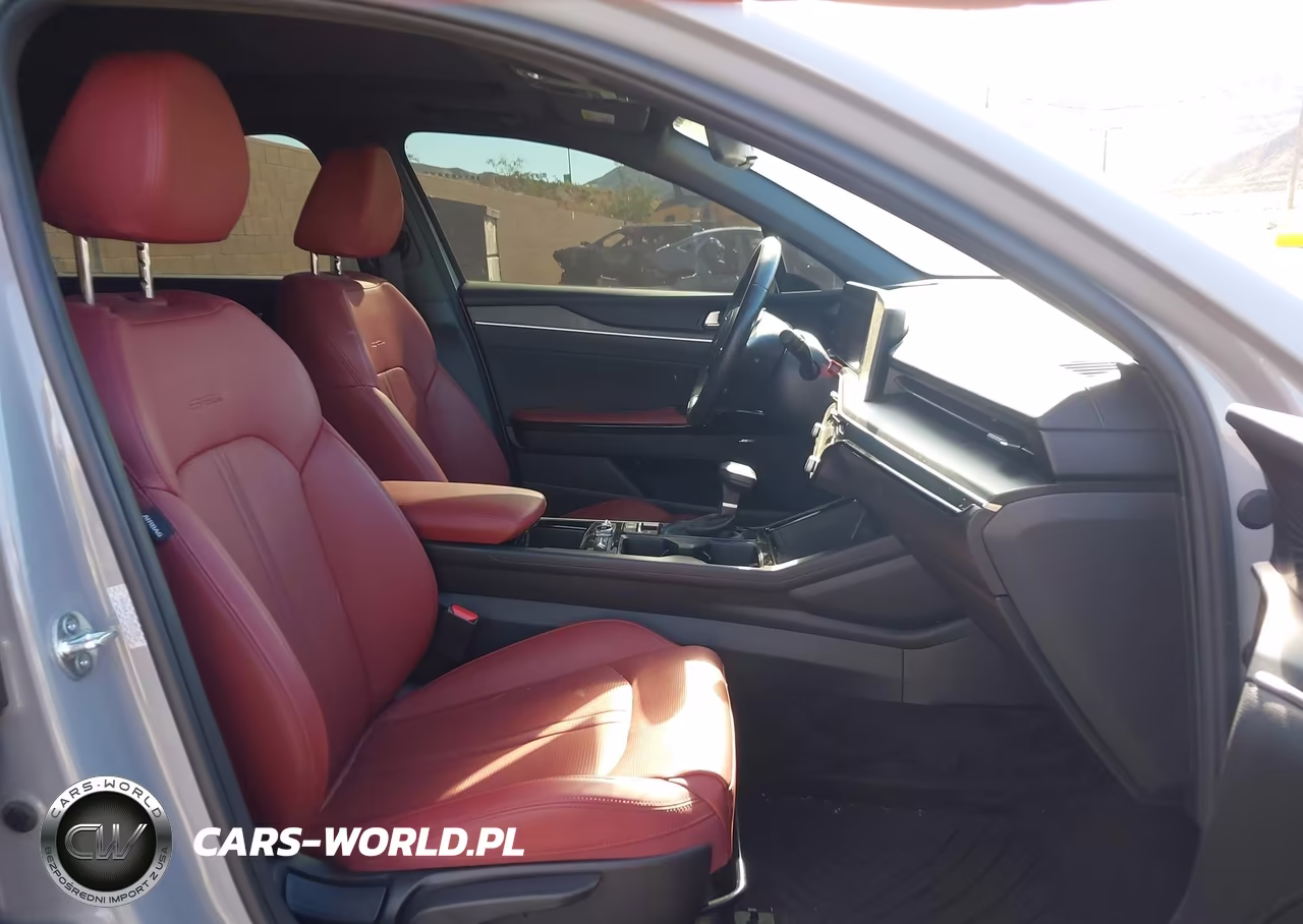 2025 Kia K5 Gt-Line VIN:KNAG64J72S5315532 - 5