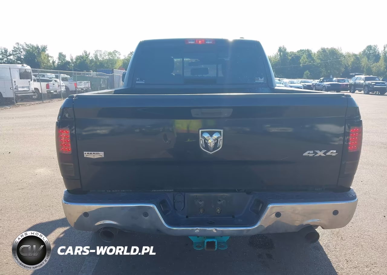 2011 Ram Ram 1500 Laramie VIN:1D7RV1CT2BS641586 - 16