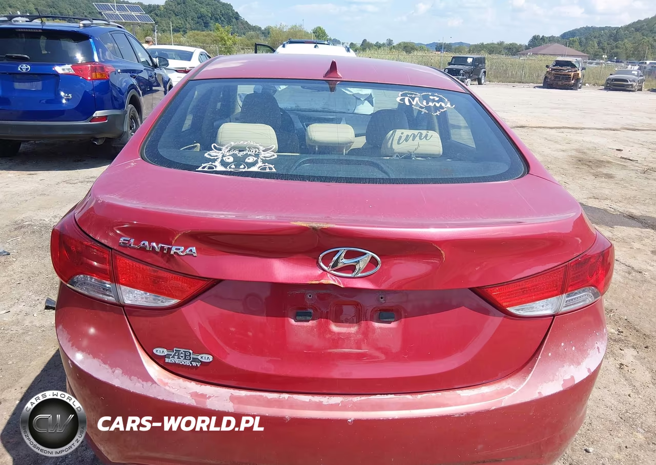 2013 Hyundai Elantra Gls VIN:KMHDH4AE7DU971552 - 16