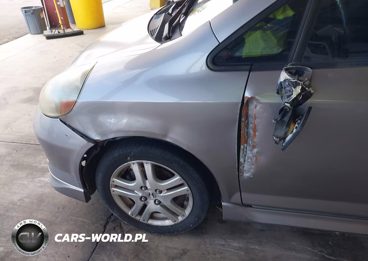 2008 Honda Fit Sport VIN:JHMGD38678S042970 - 6