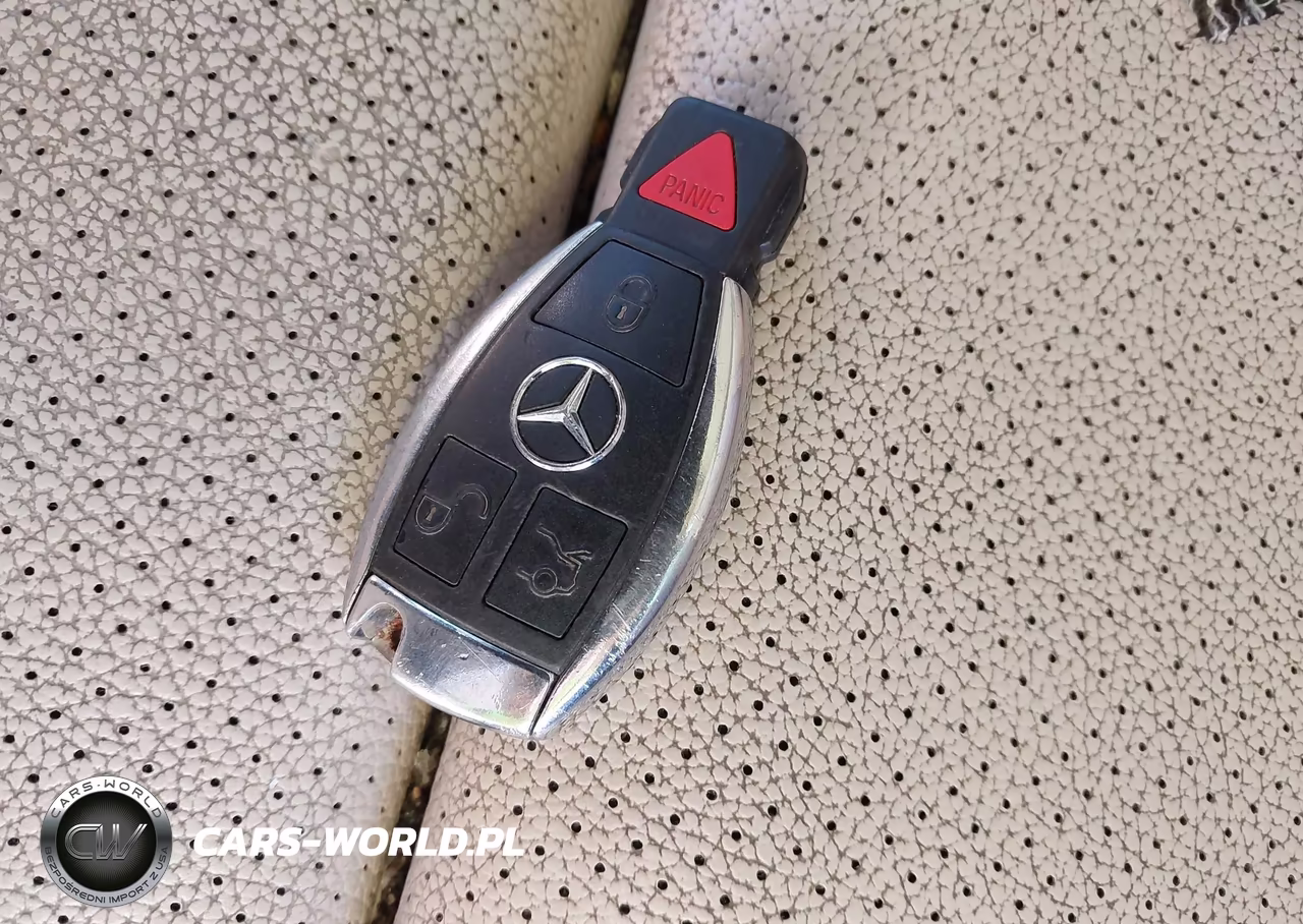 2015 Mercedes-Benz C 300 VIN:55SWF4JB7FU050483 - 11