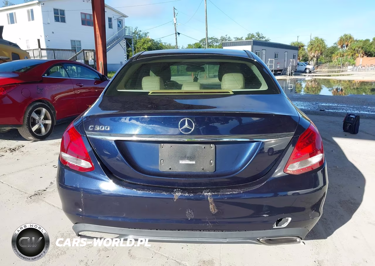 2015 Mercedes-Benz C 300 VIN:55SWF4JB7FU050483 - 16