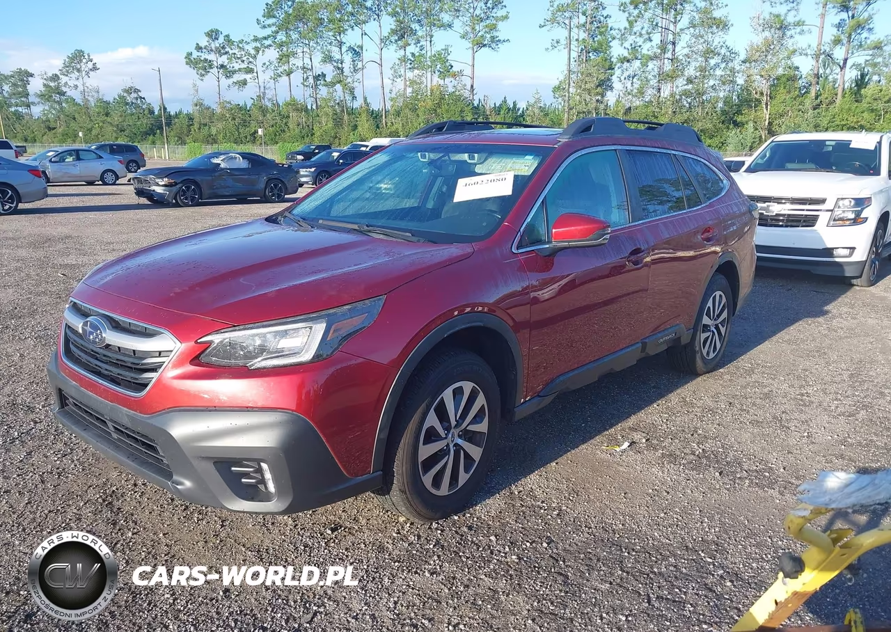 2020 Subaru Outback Premium VIN:4S4BTAEC7L3260211 - 2