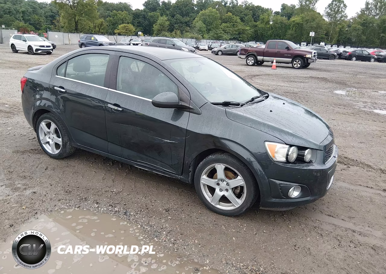 2015 Chevrolet Sonic Ltz Auto – zdjęcie 1 z 16