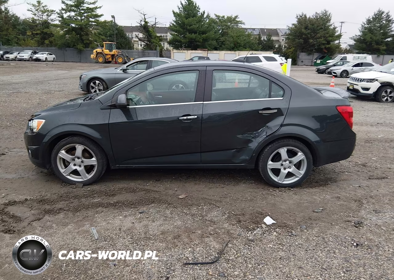 2015 Chevrolet Sonic Ltz Auto VIN:1G1JE5SB6F4101491 - 14