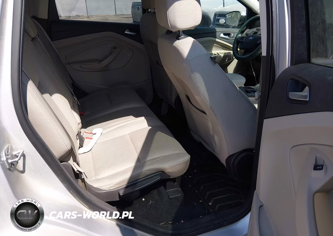 2017 Ford Escape Se VIN:1FMCU9GD7HUB03219 - 8