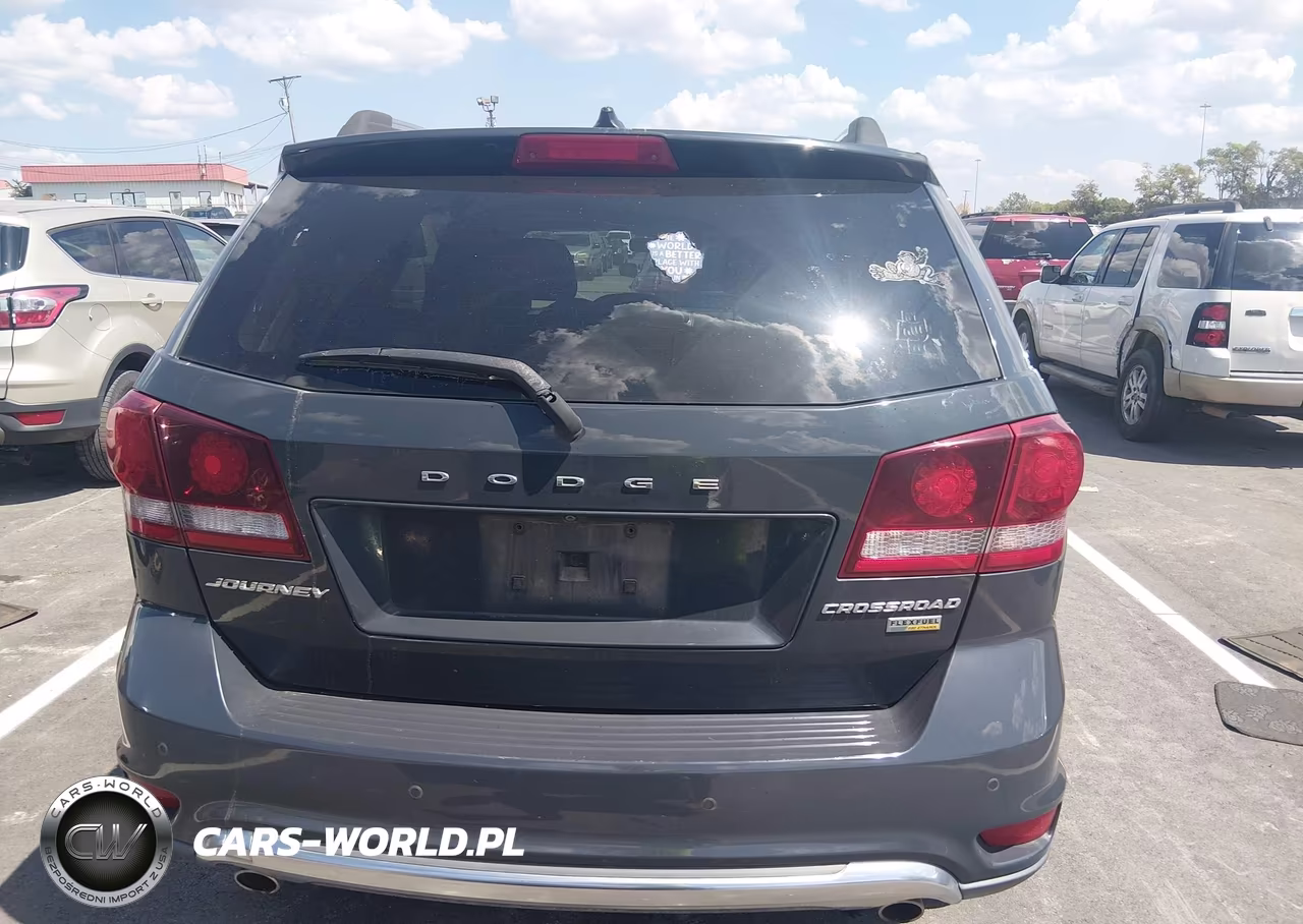 2017 Dodge Journey Crossroad Plus VIN:3C4PDCGG9HT613756 - 16