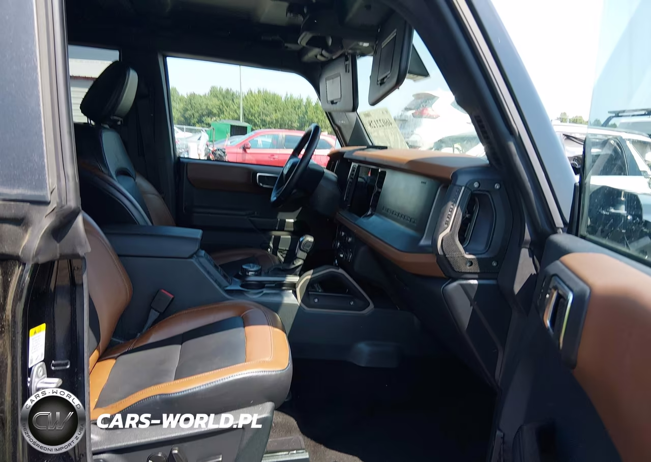 2024 Ford Bronco Outer Banks VIN:1FMDE8BH9RLB36414 - 5