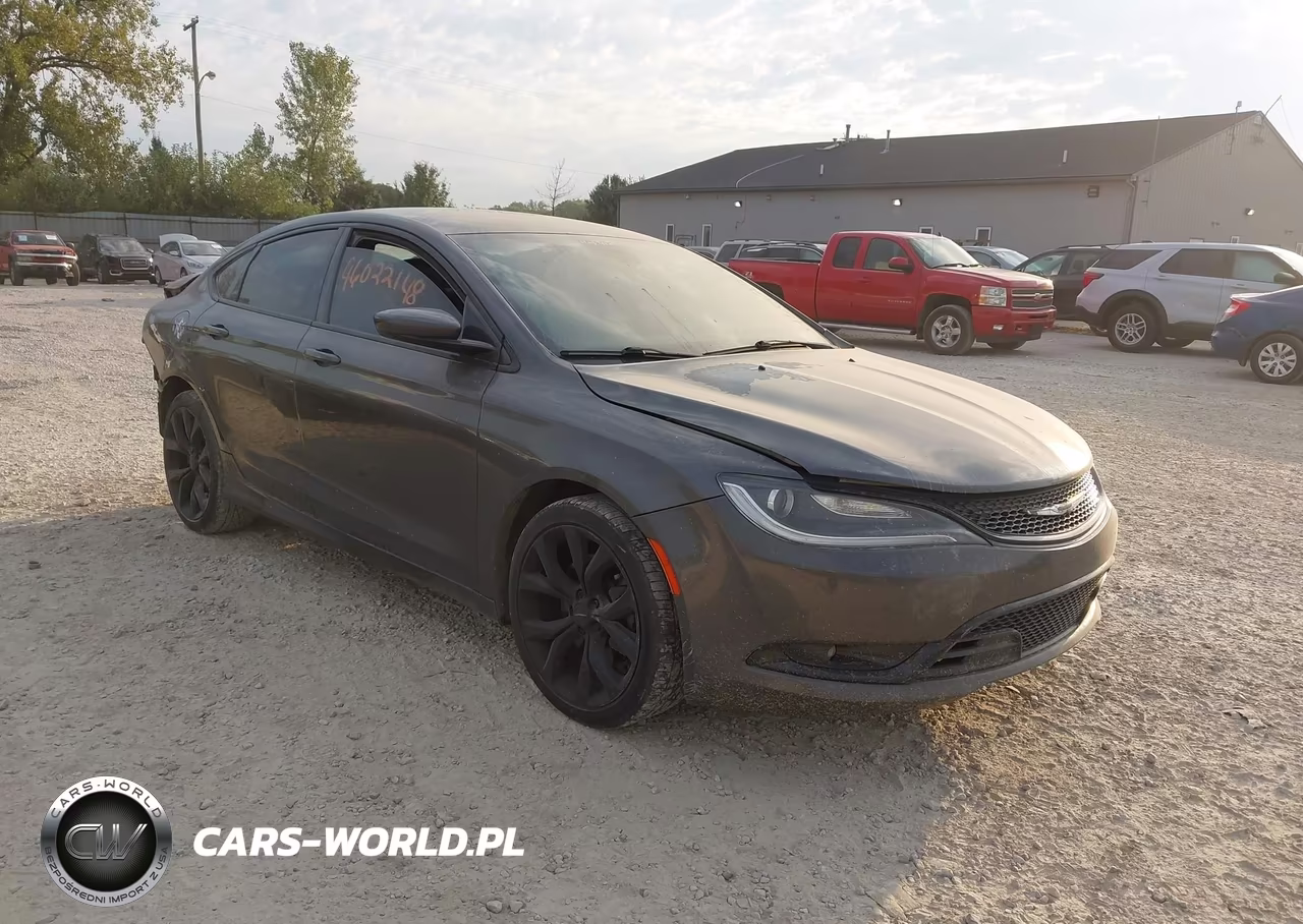 2015 CHRYSLER 200 S