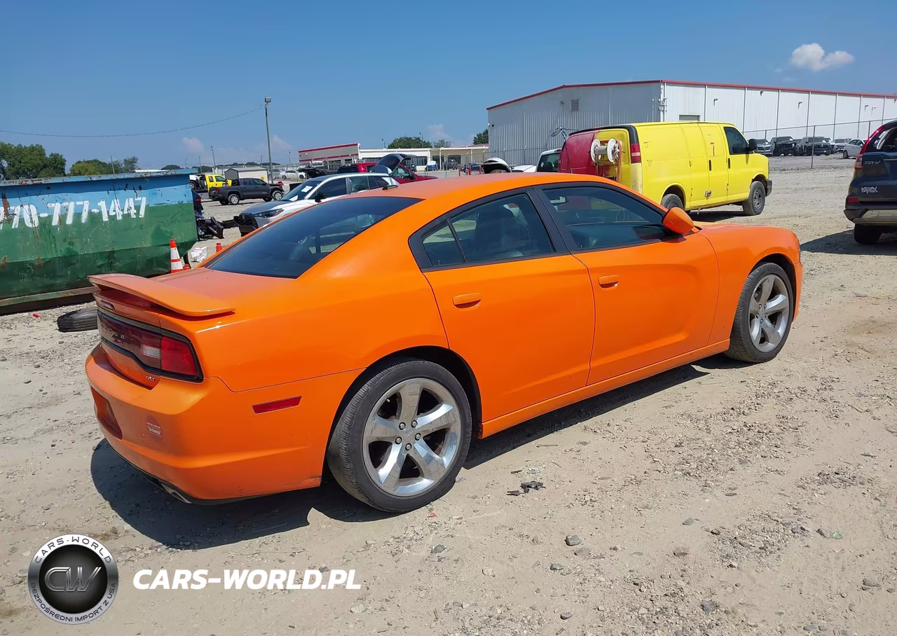 2014 Dodge Charger Sxt Plus VIN:2C3CDXHG5EH206790 - 4