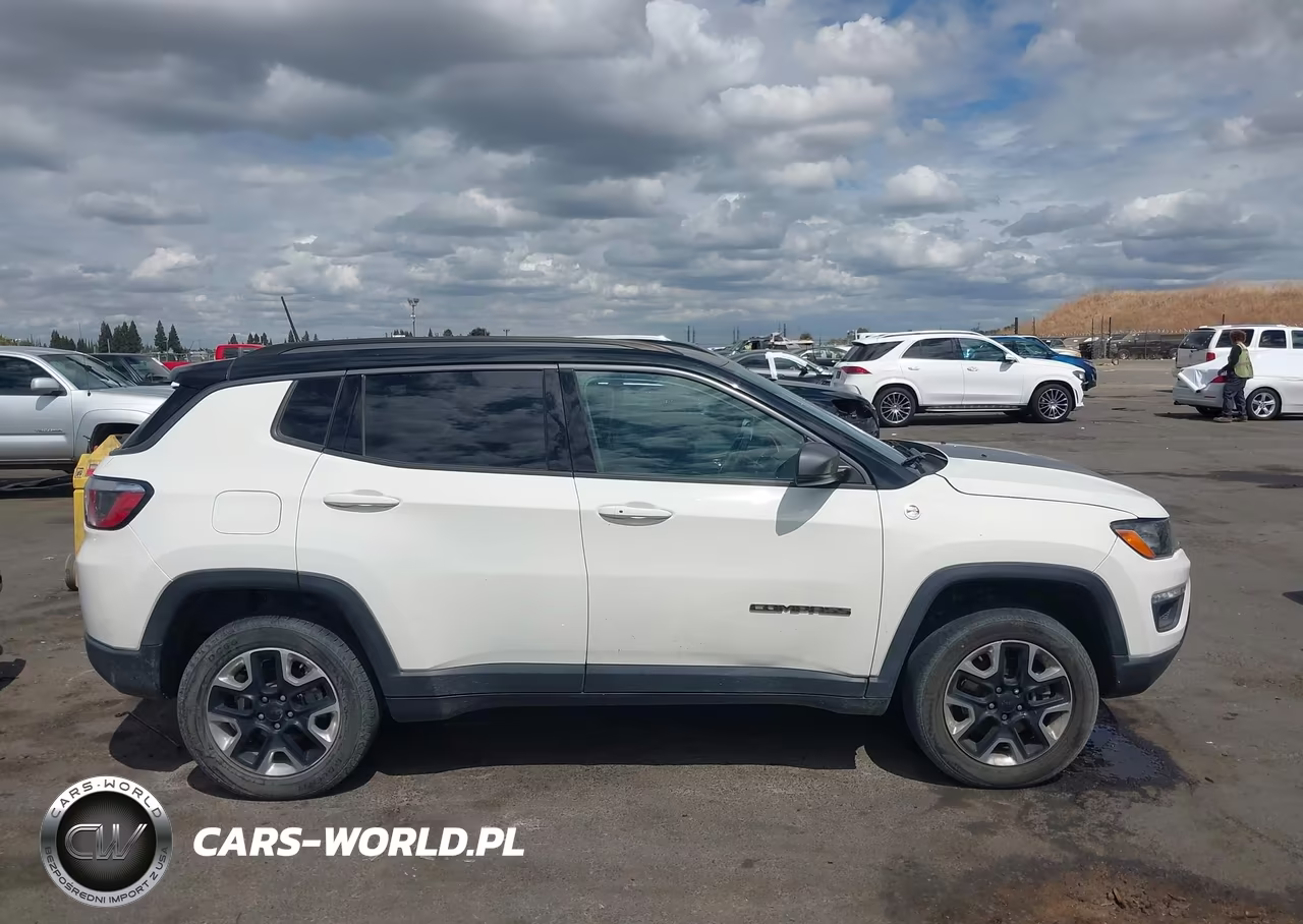 2017 Jeep New Compass Trailhawk 4X4 VIN:3C4NJDDB6HT681740 - 13