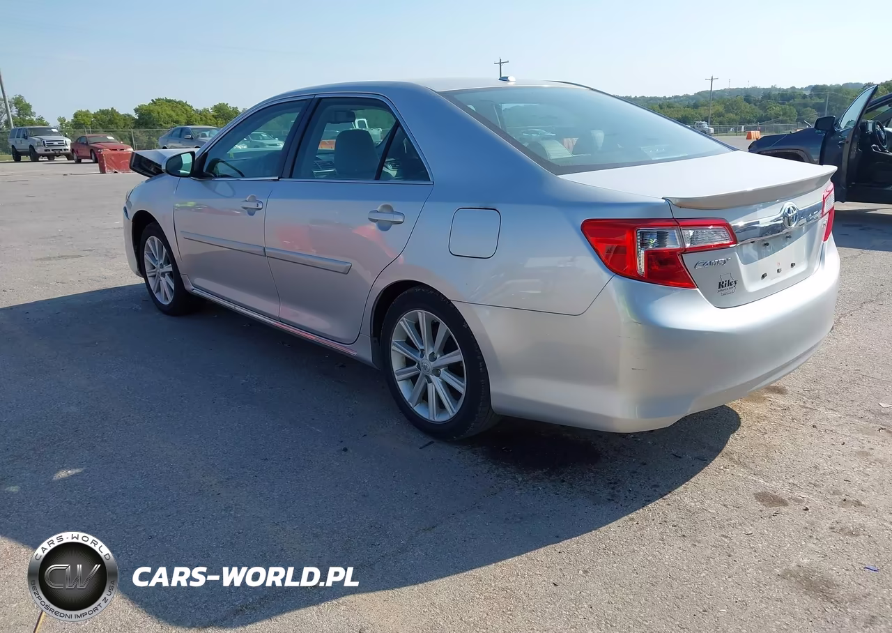 2012 Toyota Camry Xle VIN:4T4BF1FK4CR267355 - 3