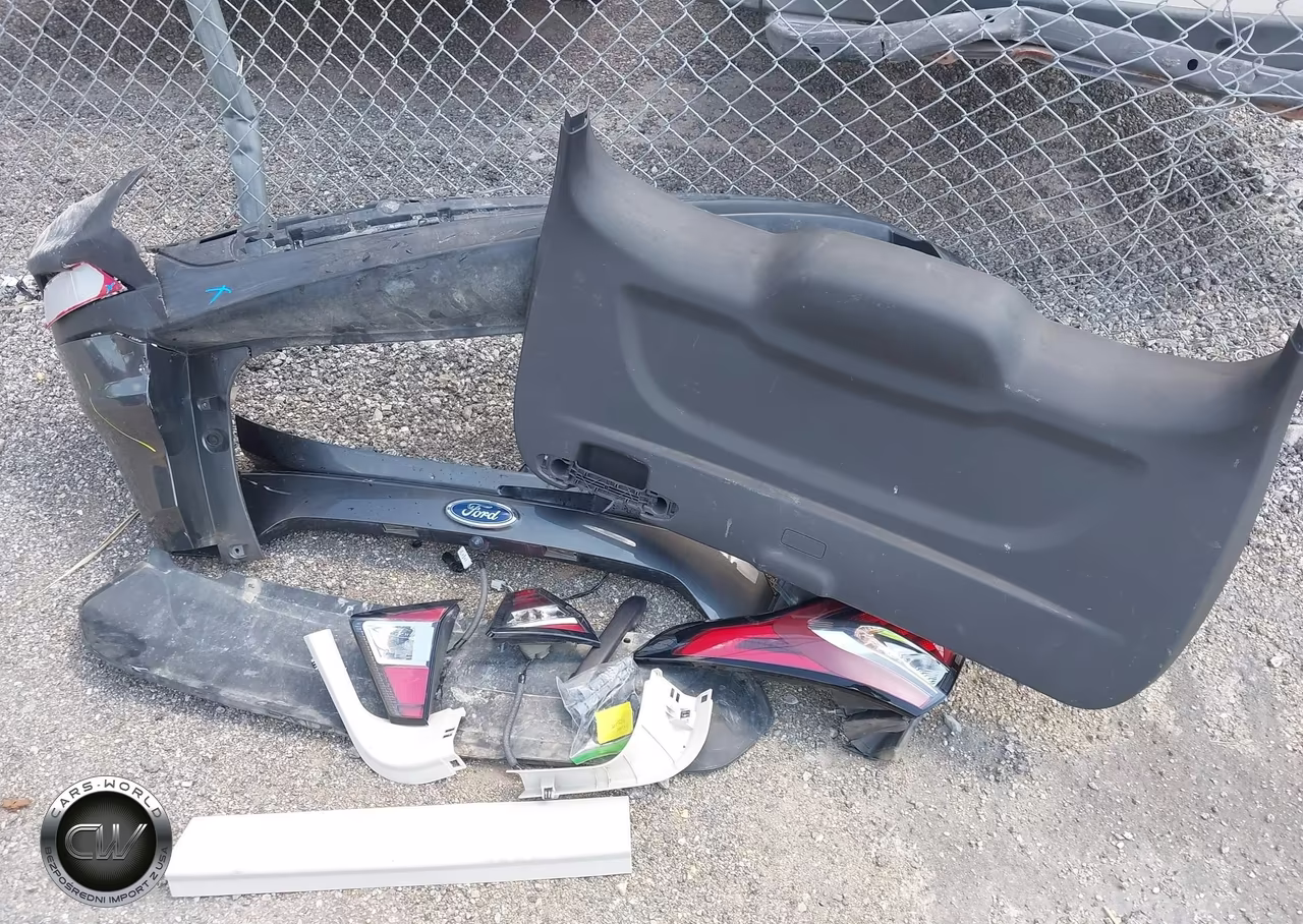 2018 Ford Escape S VIN:1FMCU0F74JUA19677 - 12