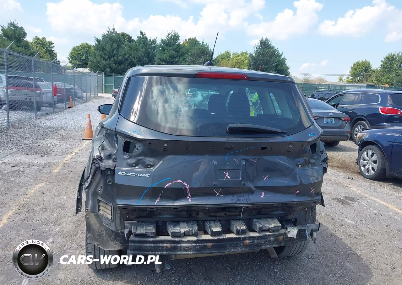 2018 Ford Escape S VIN:1FMCU0F74JUA19677 - 6