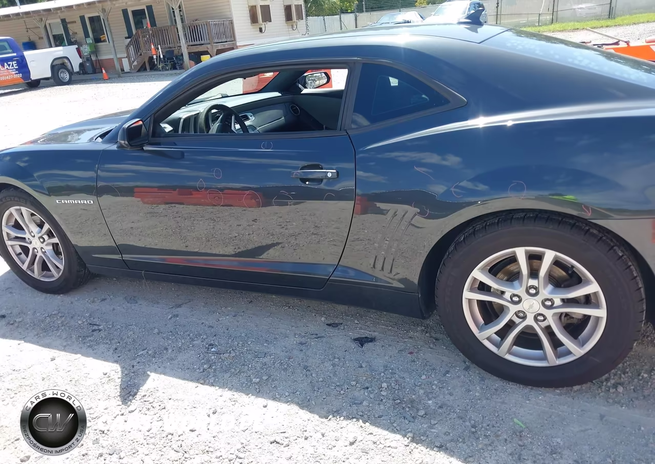 2015 Chevrolet Camaro 2Ls VIN:2G1FB1E32F9135856 - 14