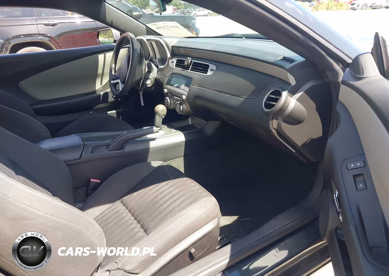 2015 Chevrolet Camaro 2Ls VIN:2G1FB1E32F9135856 - 5