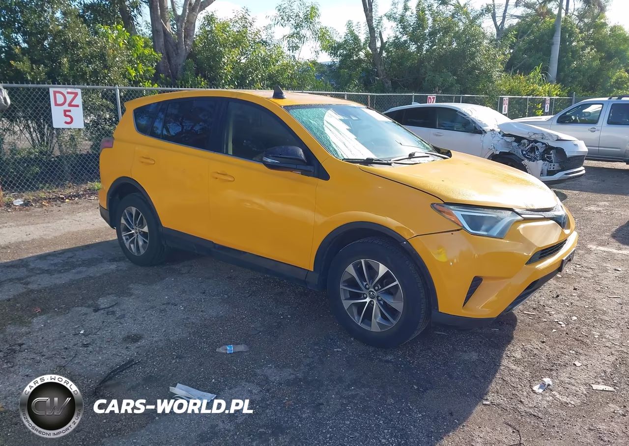 2018 Toyota Rav4 Hybrid Le