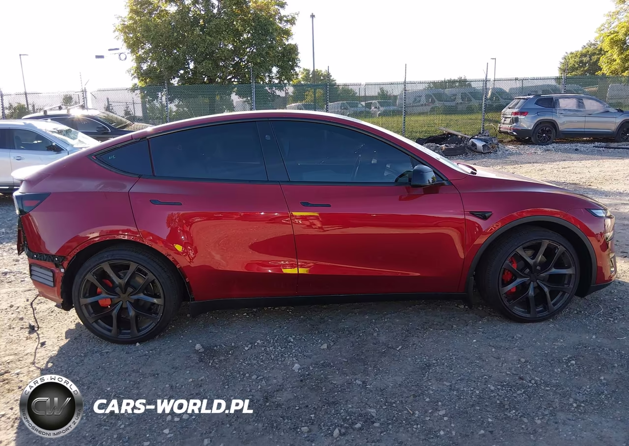 2026 Tesla Model Y Performance All-Wheel Drive VIN:7SAYGDET2TA676948 - 13