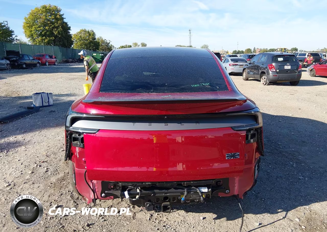 2026 Tesla Model Y Performance All-Wheel Drive VIN:7SAYGDET2TA676948 - 16