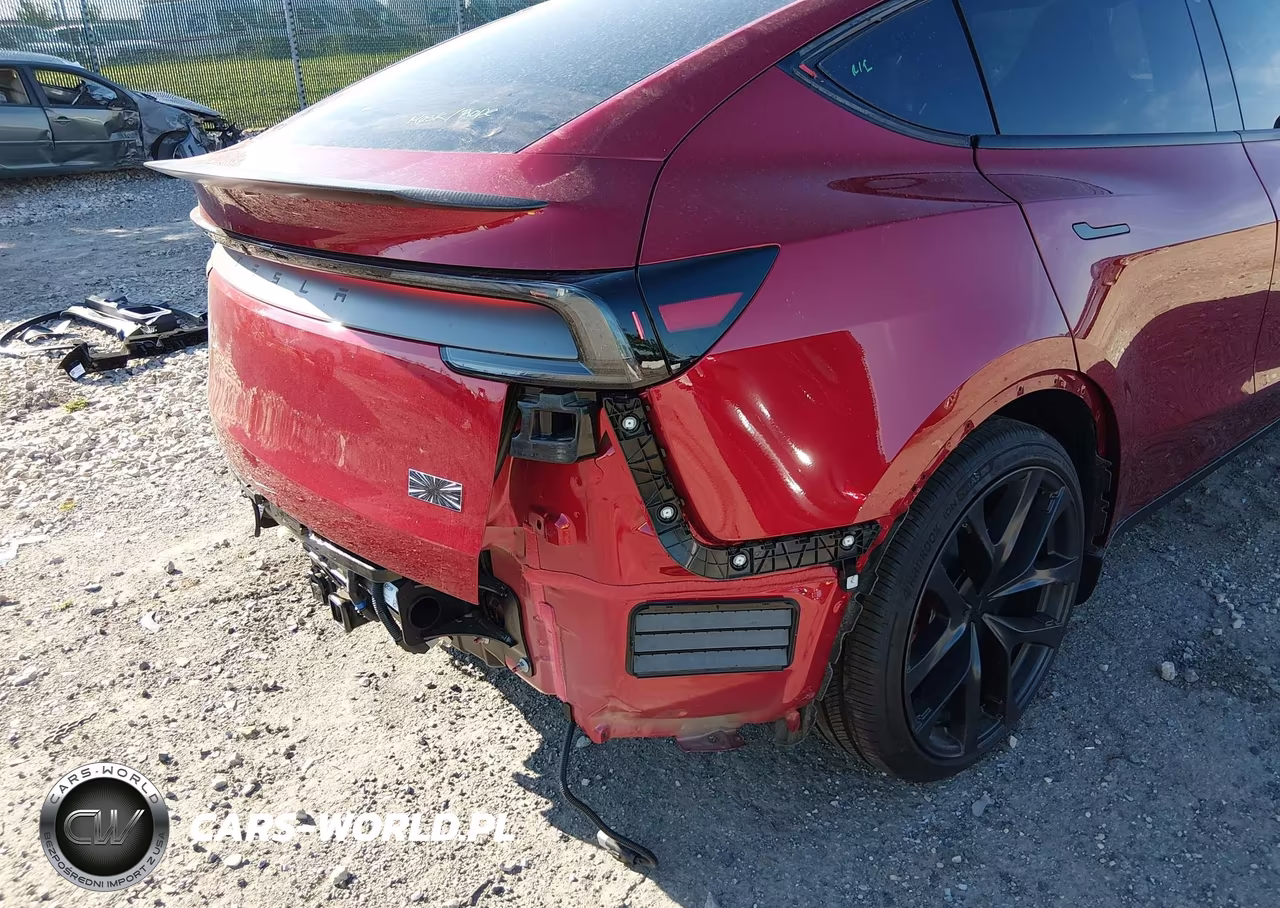 2026 Tesla Model Y Performance All-Wheel Drive VIN:7SAYGDET2TA676948 - 20