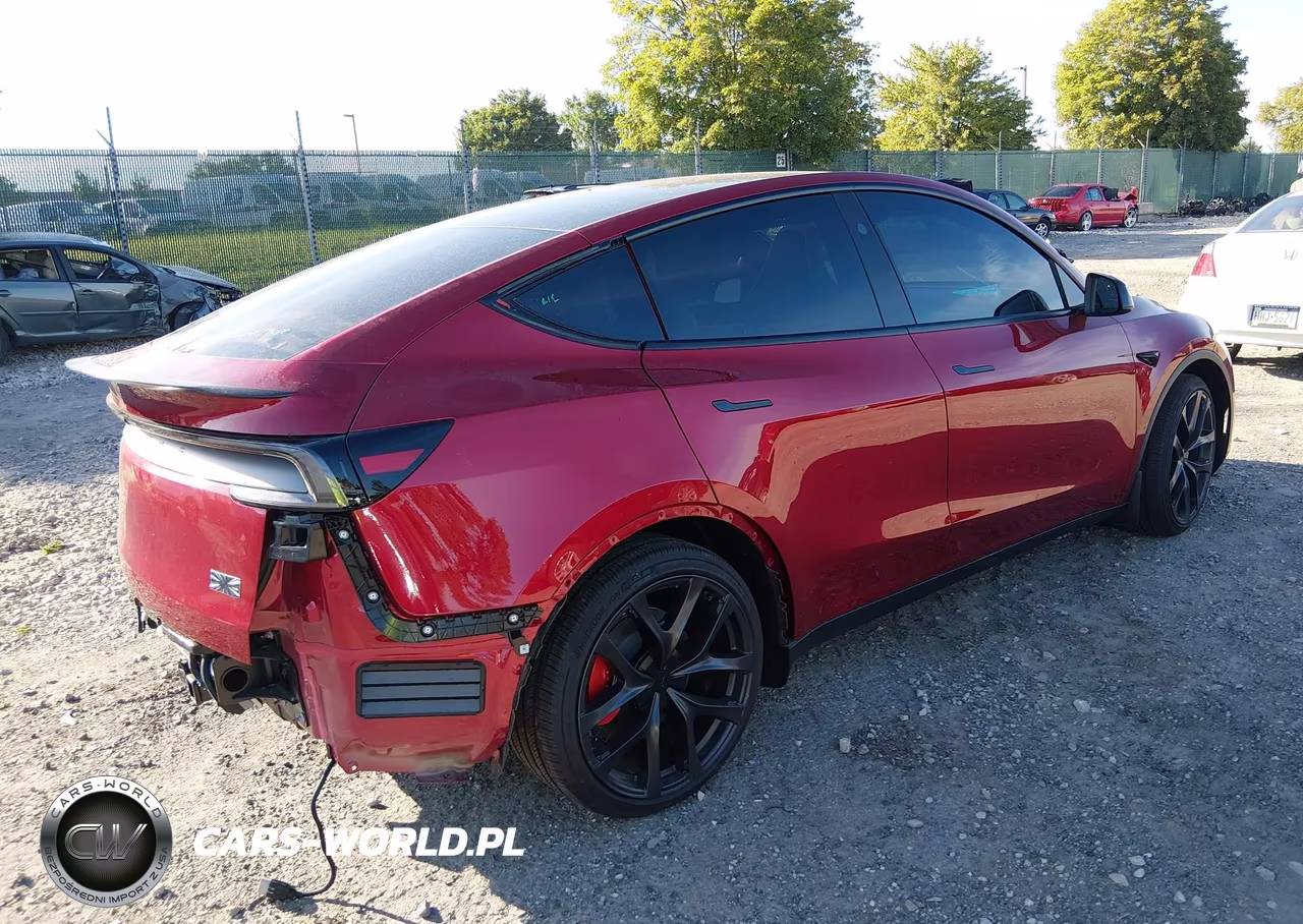 2026 Tesla Model Y Performance All-Wheel Drive VIN:7SAYGDET2TA676948 - 4