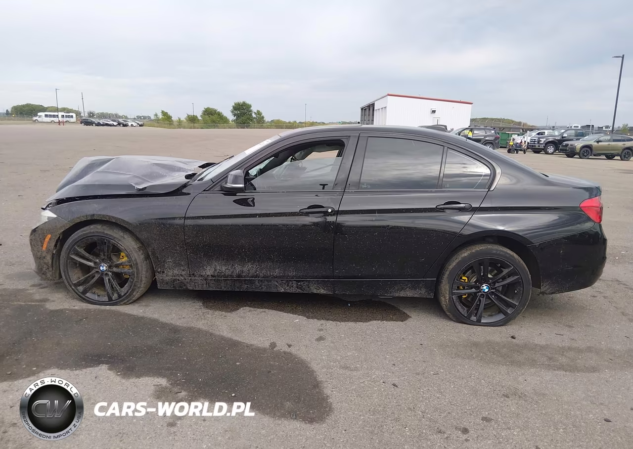 2018 BMW 330I xDrive VIN:WBA8D9G52JNU71663 - 15