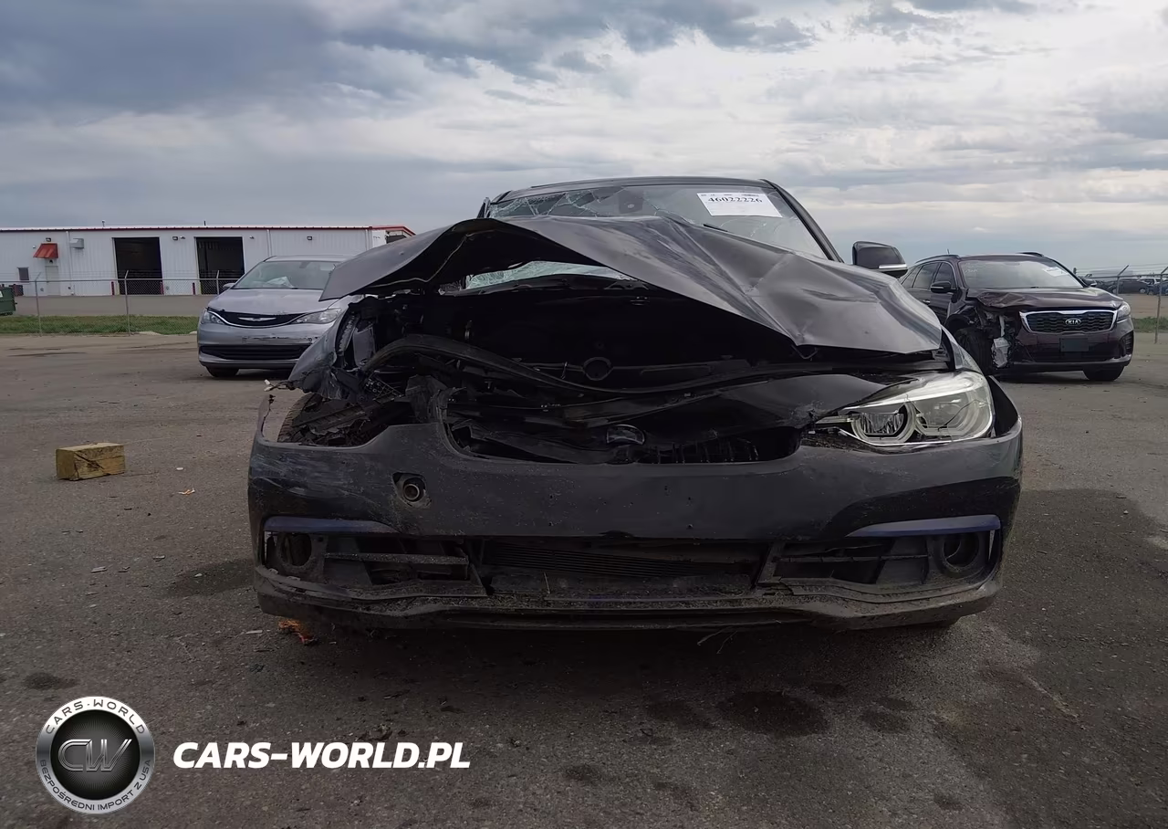 2018 BMW 330I xDrive VIN:WBA8D9G52JNU71663 - 6